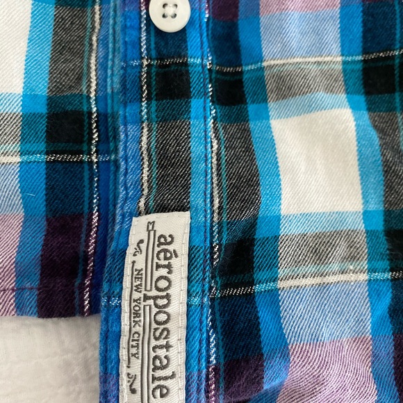 Aeropostale size M. Button down shirt. - Picture 2 of 5